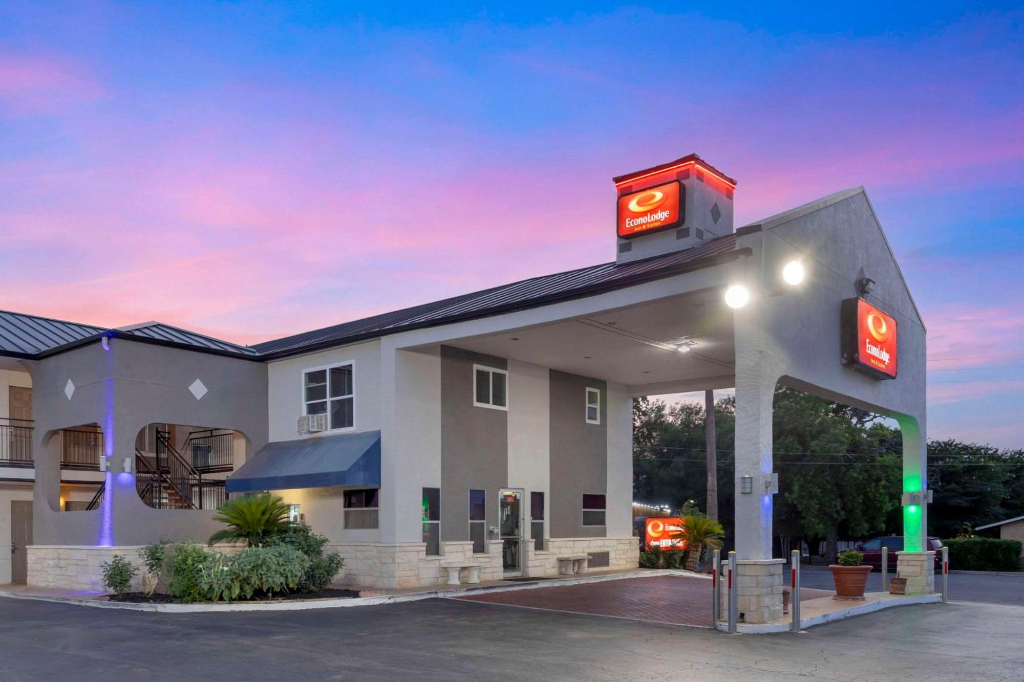 Econo Lodge Inn & Suites Near Lackland Afb San Antonio Exterior foto