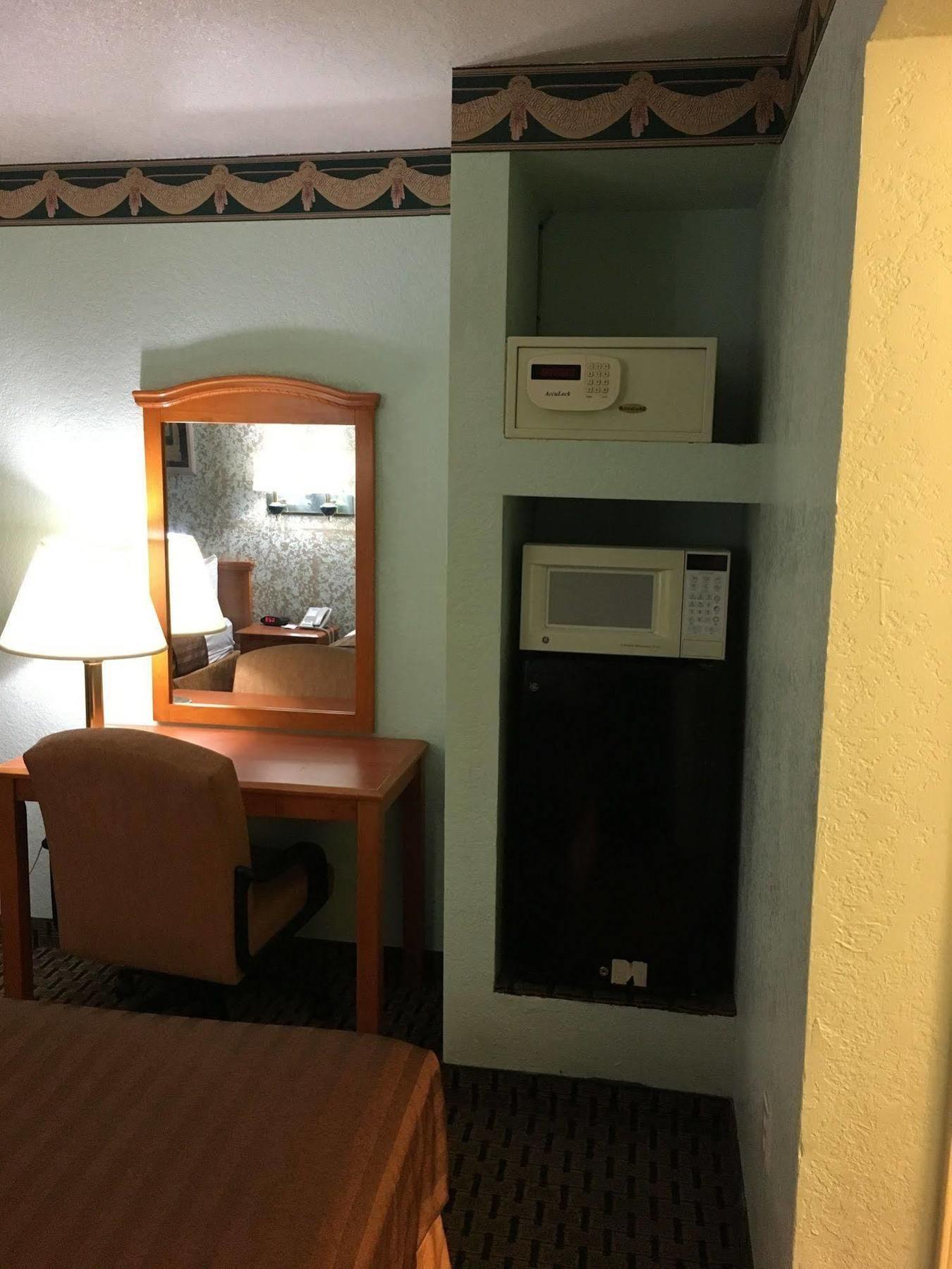 Econo Lodge Inn & Suites Near Lackland Afb San Antonio Exterior foto